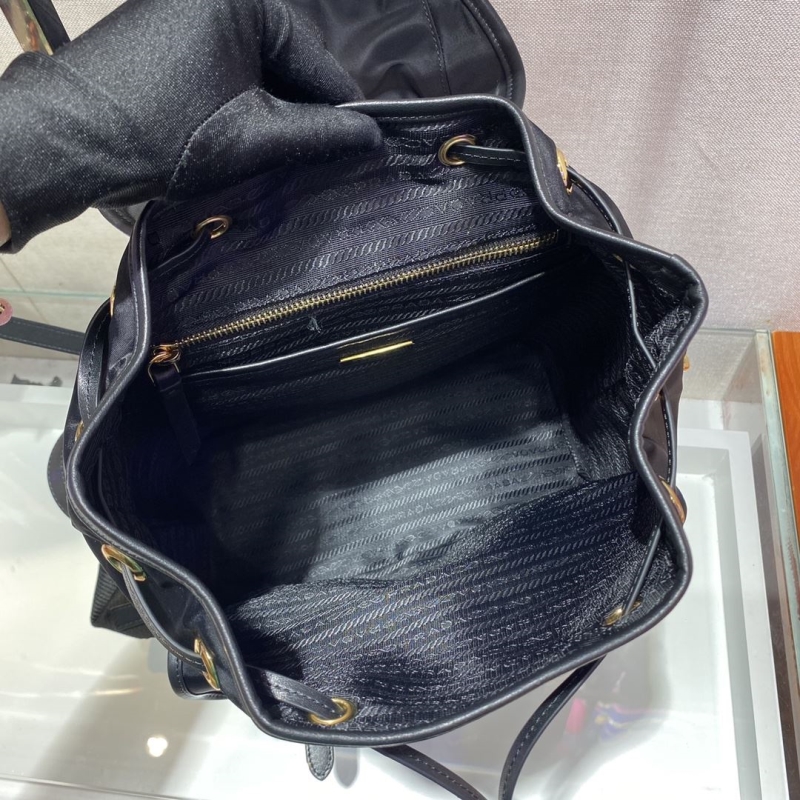 Pra*a backpacks